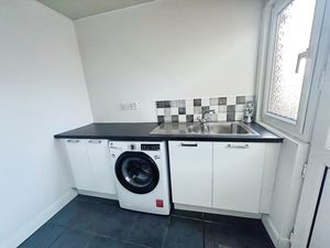 Photo 16- click for photo gallery